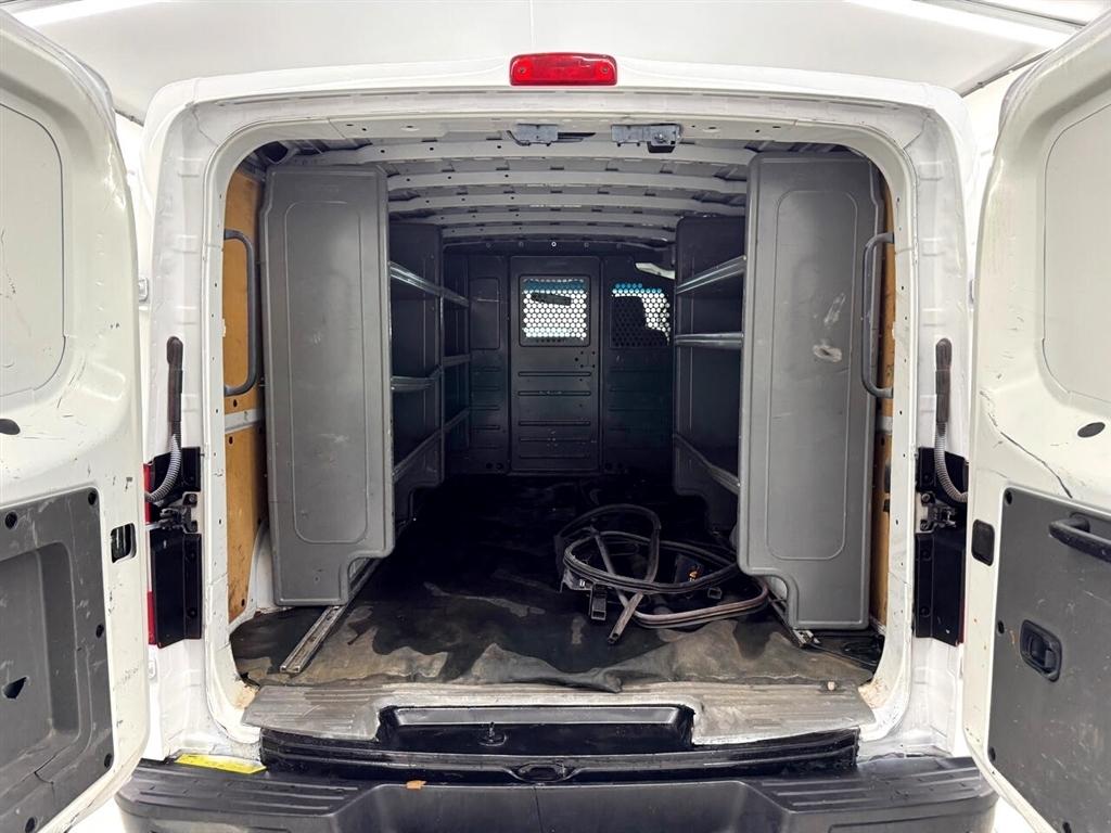 Nissan NV Cargo NV1500 Standard Roof V6 SV 2021