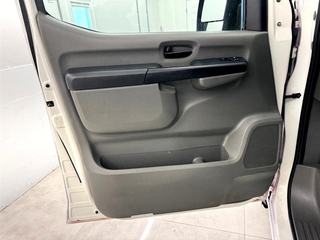 Nissan NV Cargo NV1500 Standard Roof V6 SV 2021