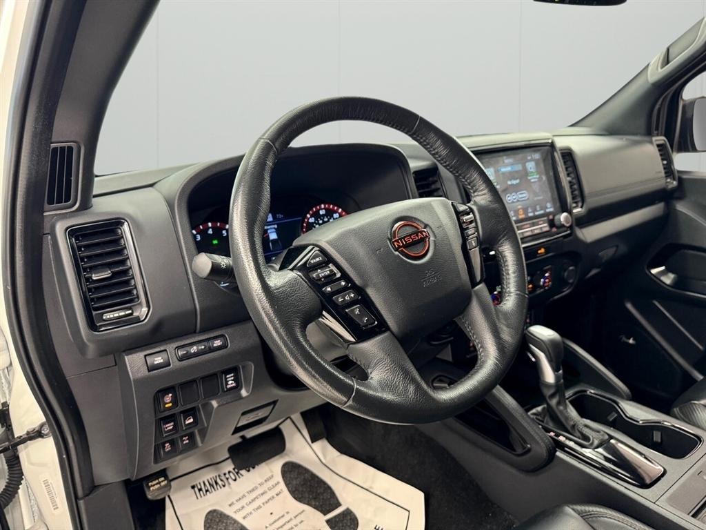 Nissan Frontier Crew Cab 4x4 PRO-4X Auto 2022