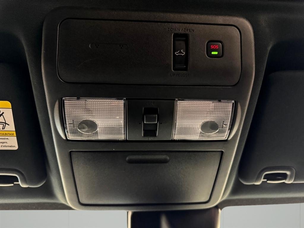 Nissan Frontier Crew Cab 4x4 PRO-4X Auto 2022