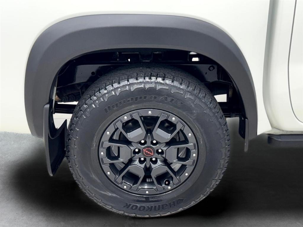 Nissan Frontier Crew Cab 4x4 PRO-4X Auto 2022