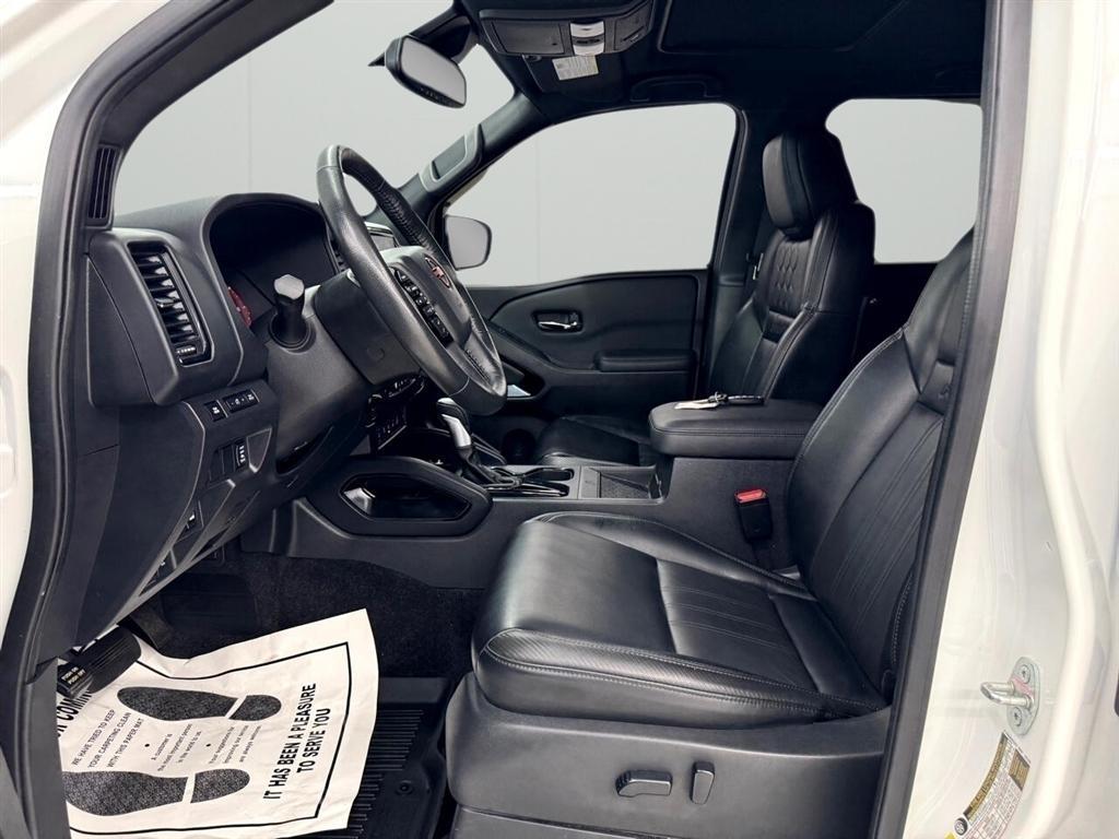 Nissan Frontier Crew Cab 4x4 PRO-4X Auto 2022