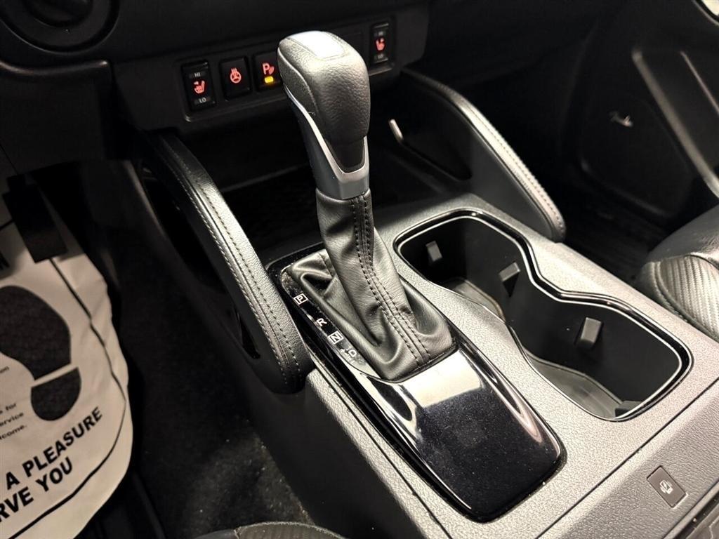 Nissan Frontier Crew Cab 4x4 PRO-4X Auto 2022