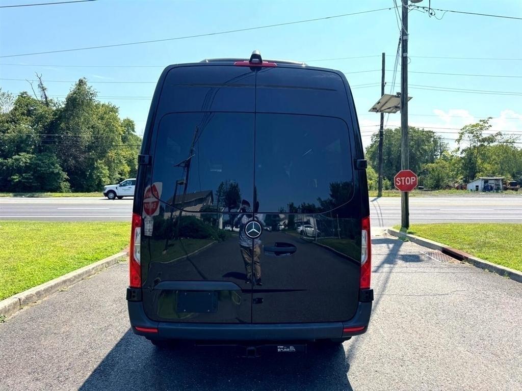 Mercedes-Benz Sprinter Passenger Van 2500 High Roof V6 144" RWD 2019