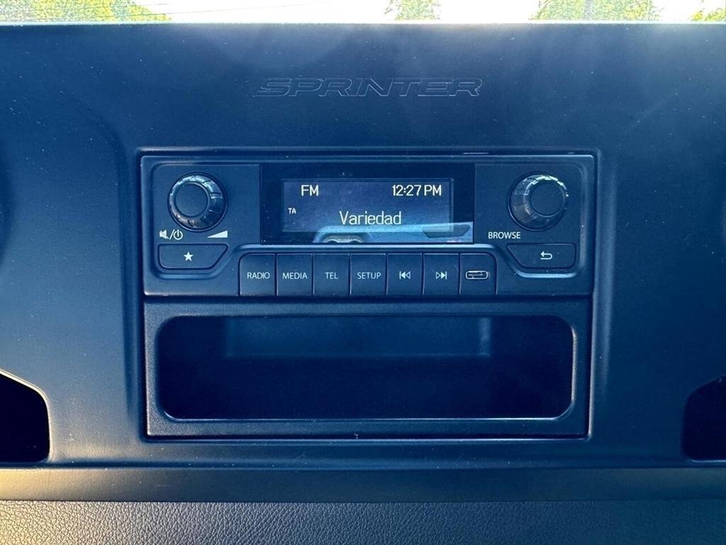 Mercedes-Benz Sprinter Passenger Van 2500 High Roof V6 144" RWD 2019
