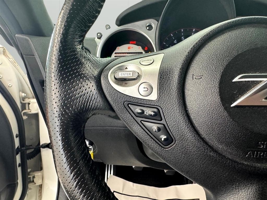 Nissan 370Z 2dr Cpe Man Touring 2009