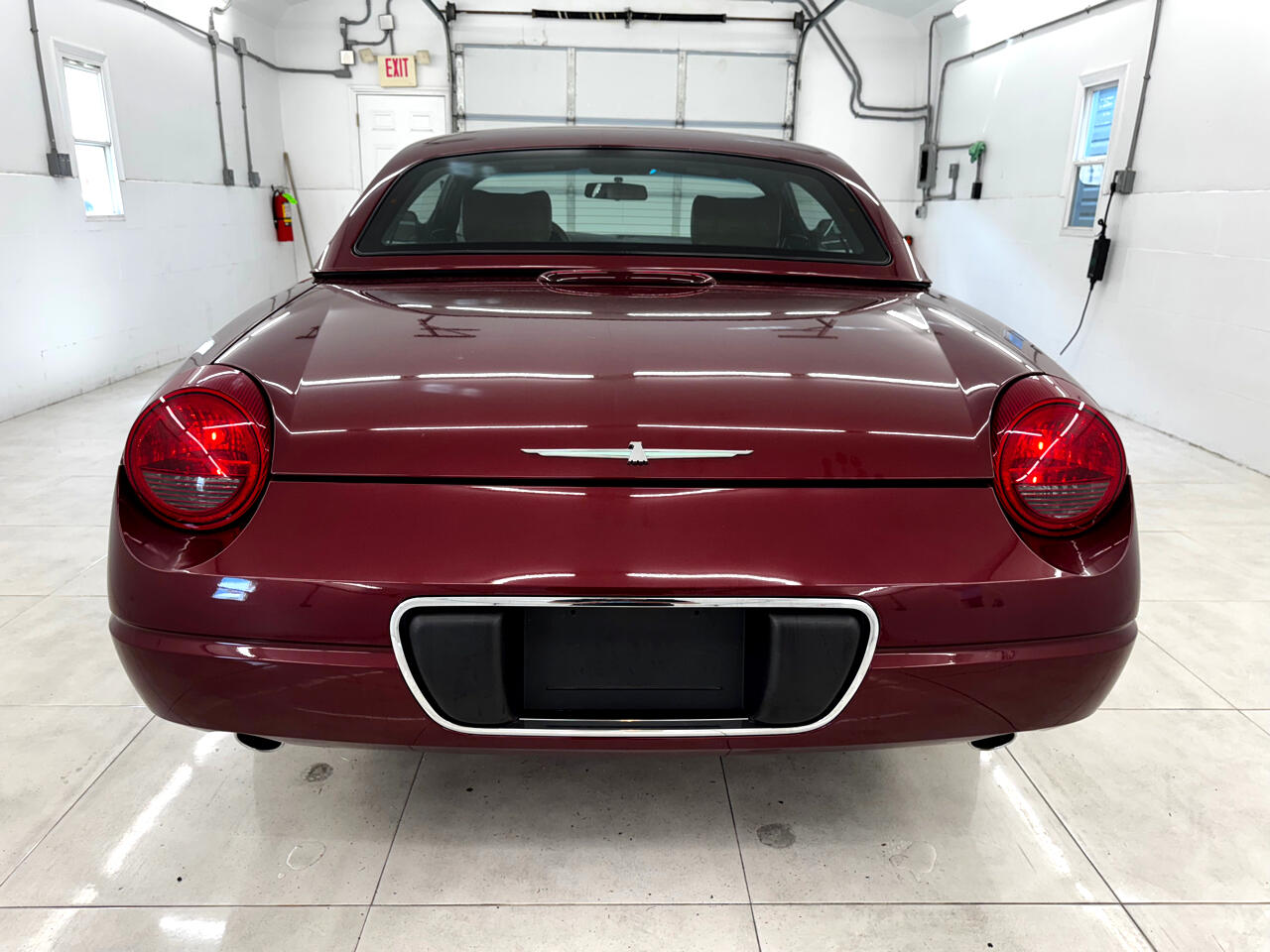 2004 Ford Thunderbird Premium photo 6