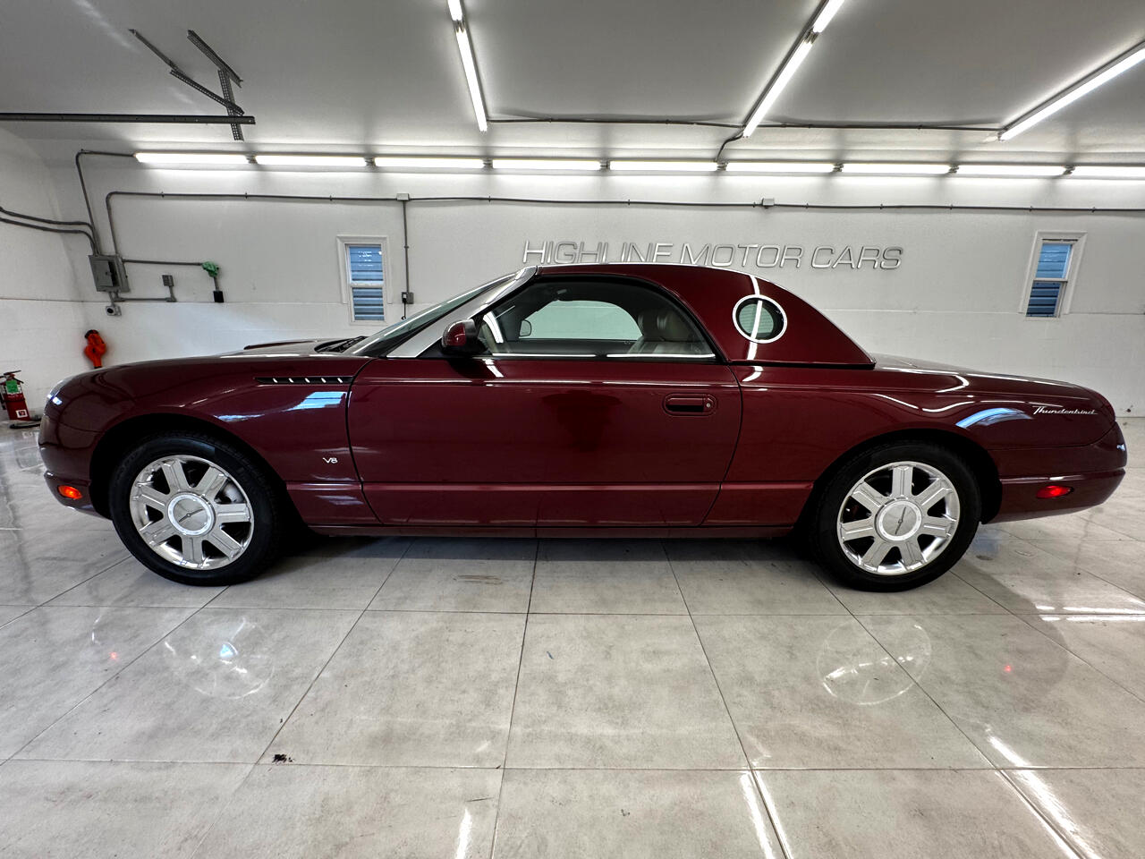 2004 Ford Thunderbird Premium photo 8
