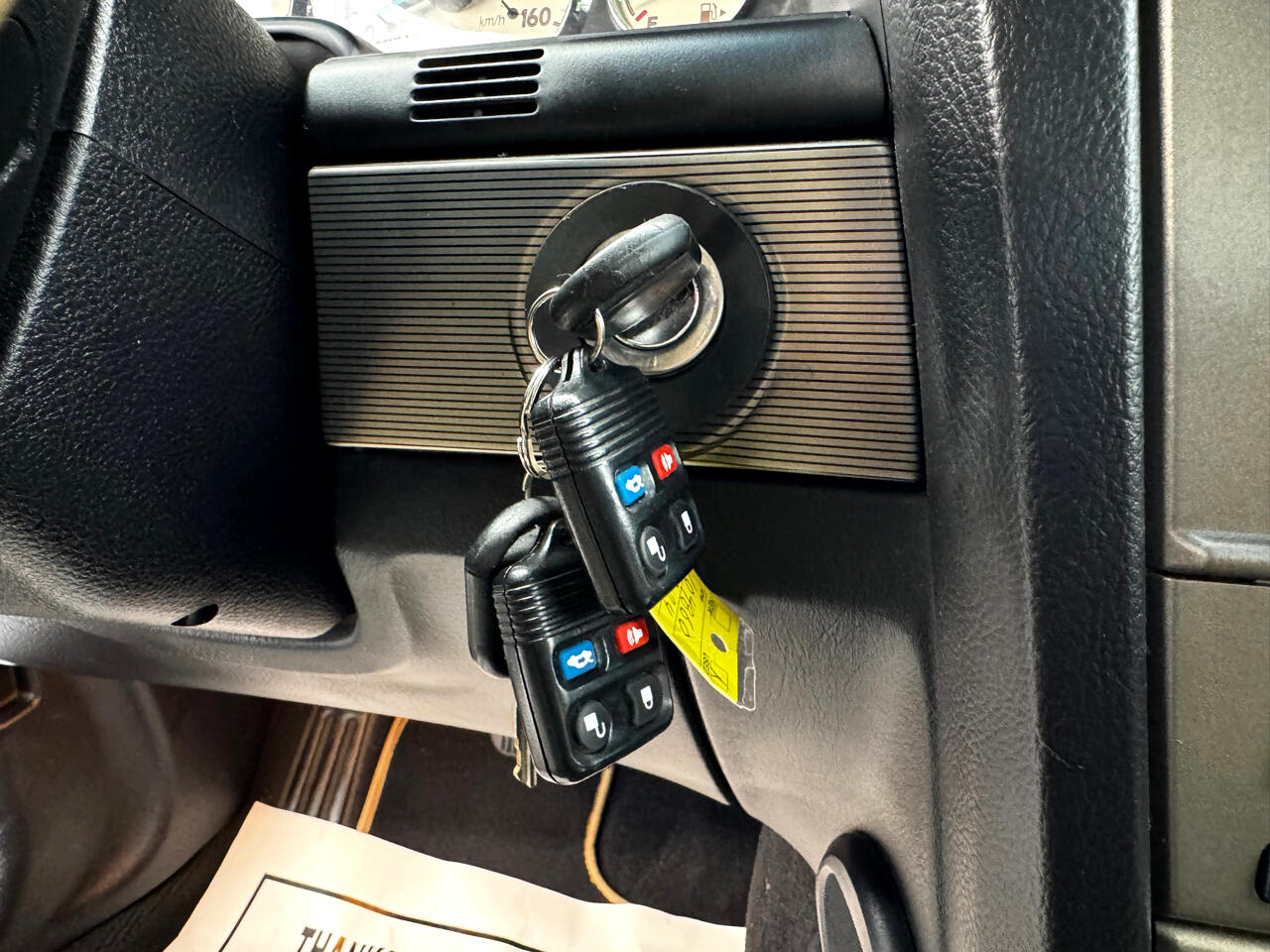 2004 Ford Thunderbird Premium photo 26