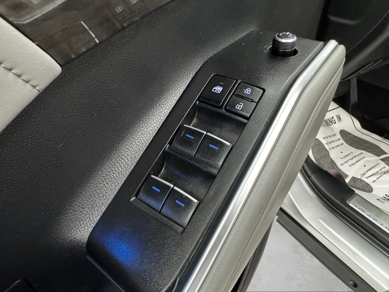 Toyota Highlander Platinum AWD (Natl) 2022 Toyota Highlander Platinum AWD (Natl) 2022