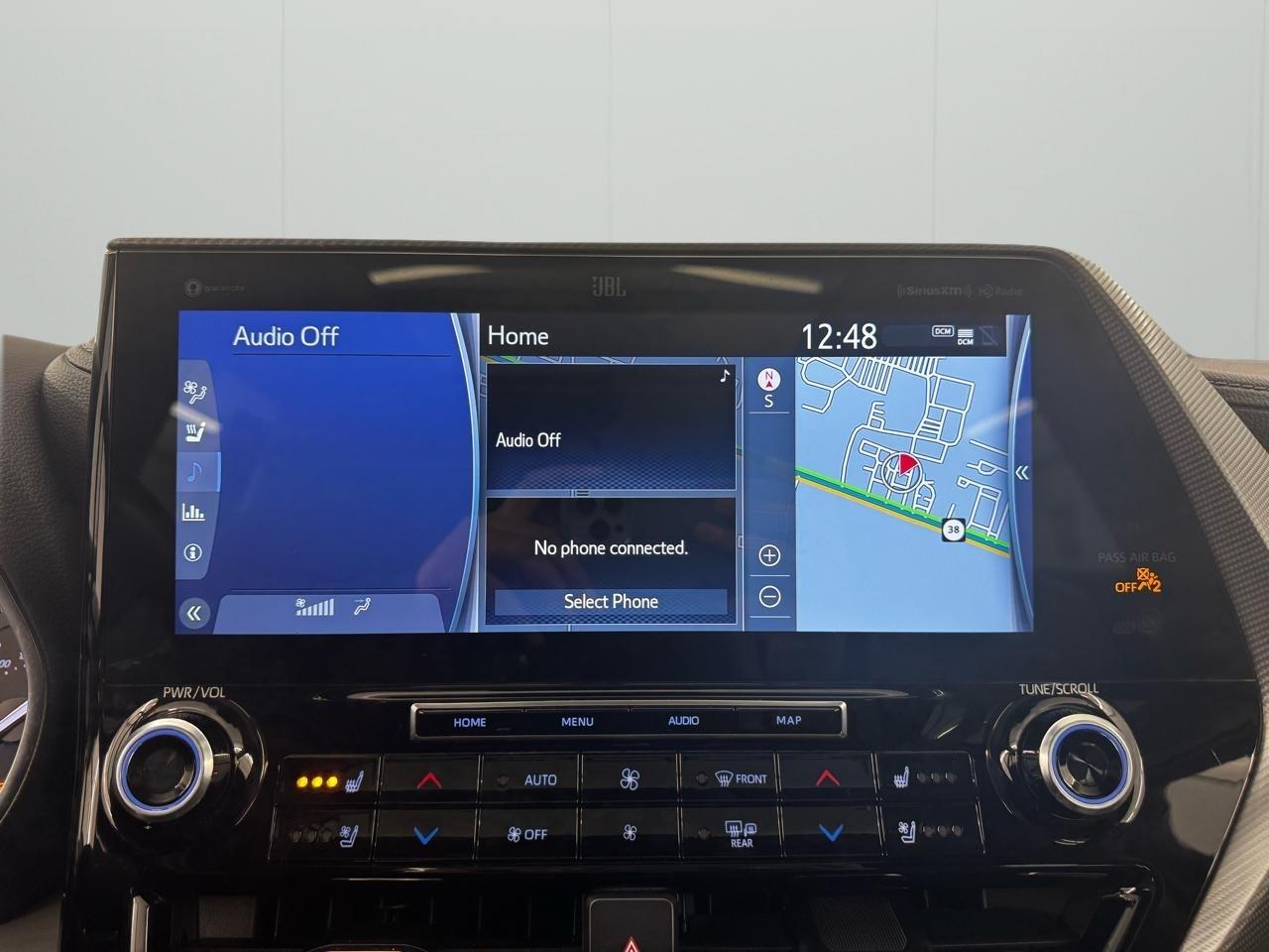 Toyota Highlander Platinum AWD (Natl) 2022