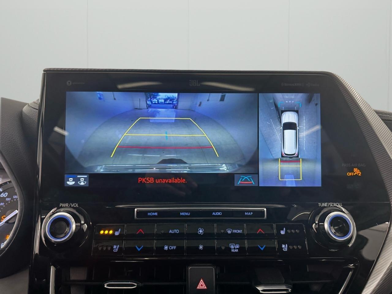 Toyota Highlander Platinum AWD (Natl) 2022