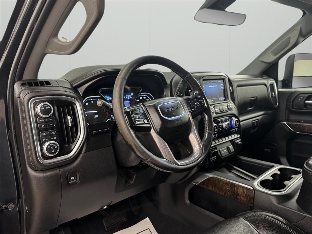 GMC Sierra 2500HD 4WD Crew Cab 159" Denali 2020