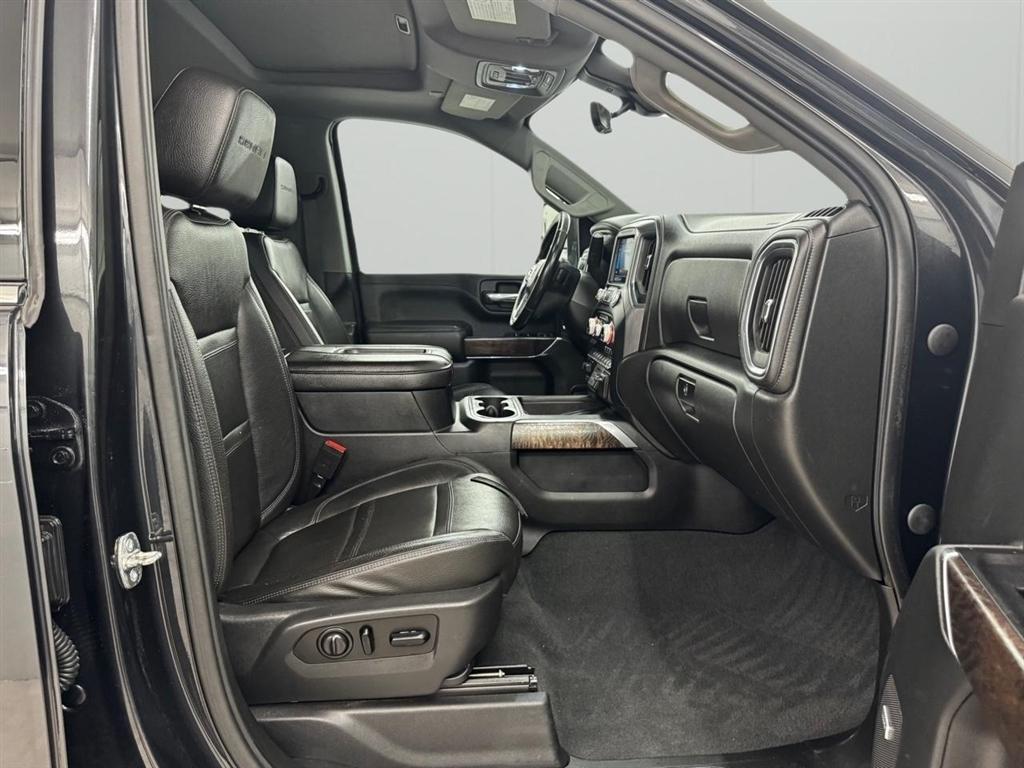 GMC Sierra 2500HD 4WD Crew Cab 159" Denali 2020