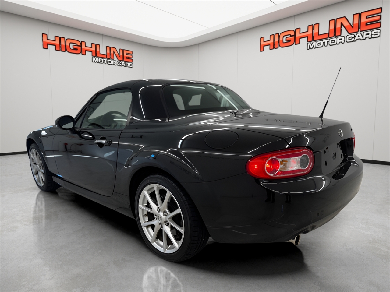 Mazda MX-5 Miata 2dr Conv Hard Top Man Touring 2012 Mazda MX-5 Miata 2dr Conv Hard Top Man Touring 2012