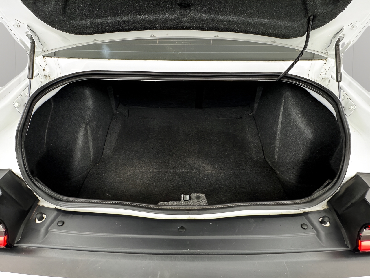 Dodge Challenger SRT Hellcat Coupe 2017