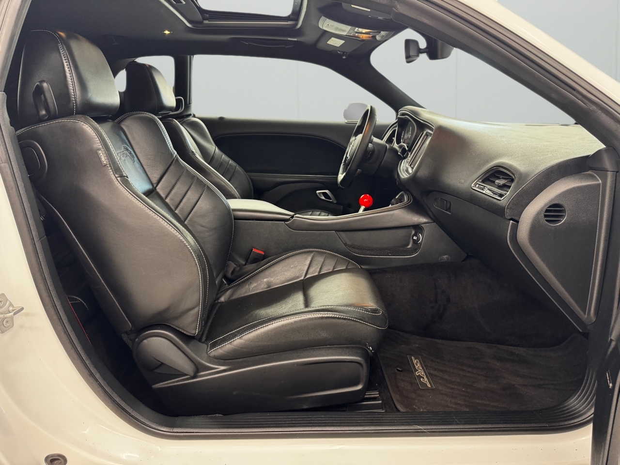 Dodge Challenger SRT Hellcat Coupe 2017