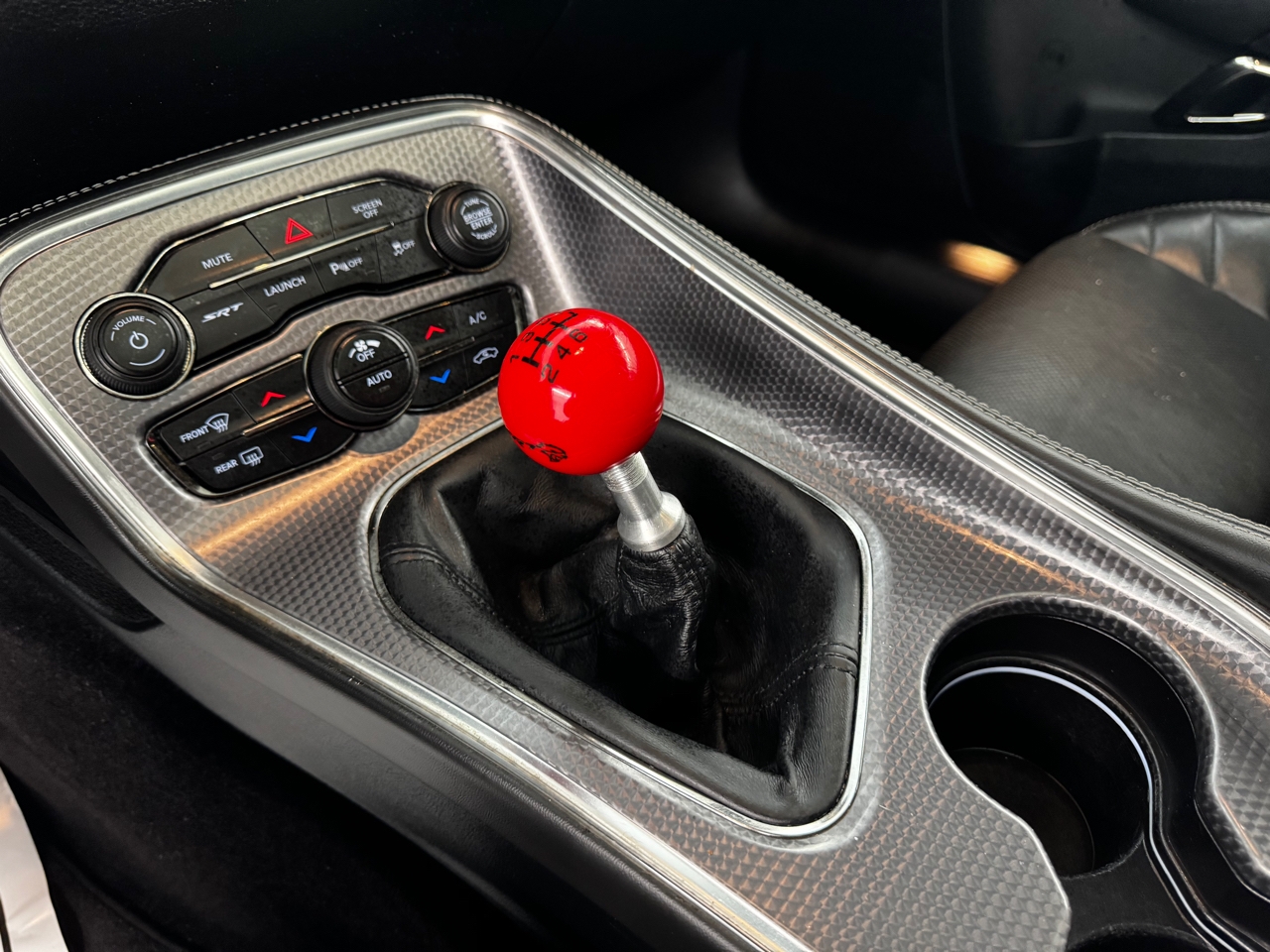 Dodge Challenger SRT Hellcat Coupe 2017