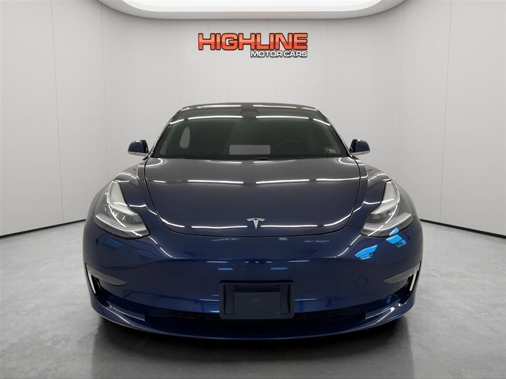 Tesla Model 3 Mid Range Battery RWD 2018