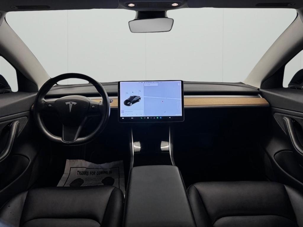 Tesla Model 3 Mid Range Battery RWD 2018