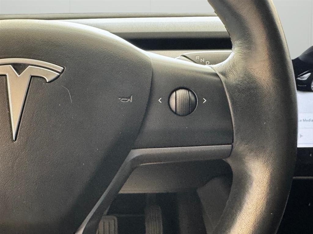 Tesla Model 3 Mid Range Battery RWD 2018