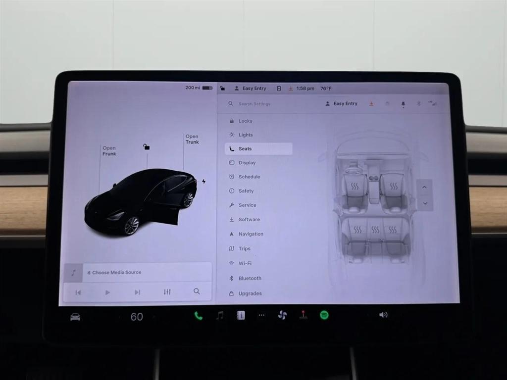 Tesla Model 3 Mid Range Battery RWD 2018