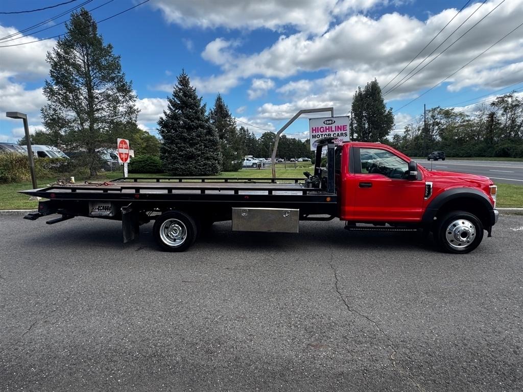 Ford Super Duty F-550 DRW XLT 2WD Reg Cab 205" WB 120" CA 2020