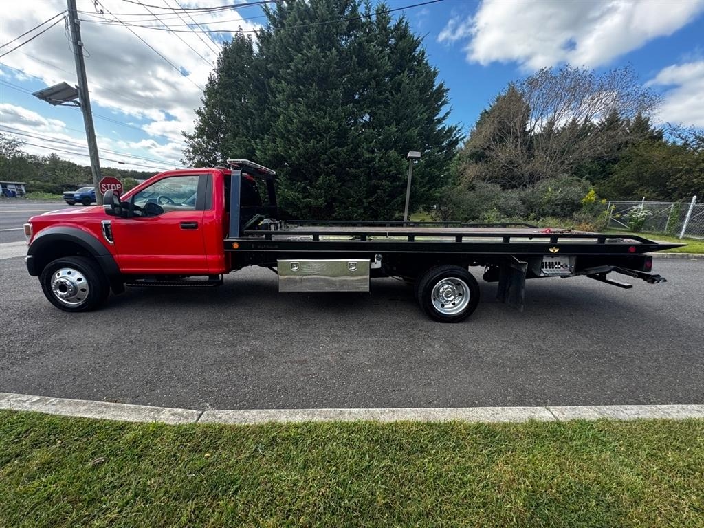 Ford Super Duty F-550 DRW XLT 2WD Reg Cab 205" WB 120" CA 2020