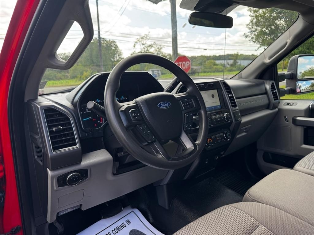 Ford Super Duty F-550 DRW XLT 2WD Reg Cab 205" WB 120" CA 2020