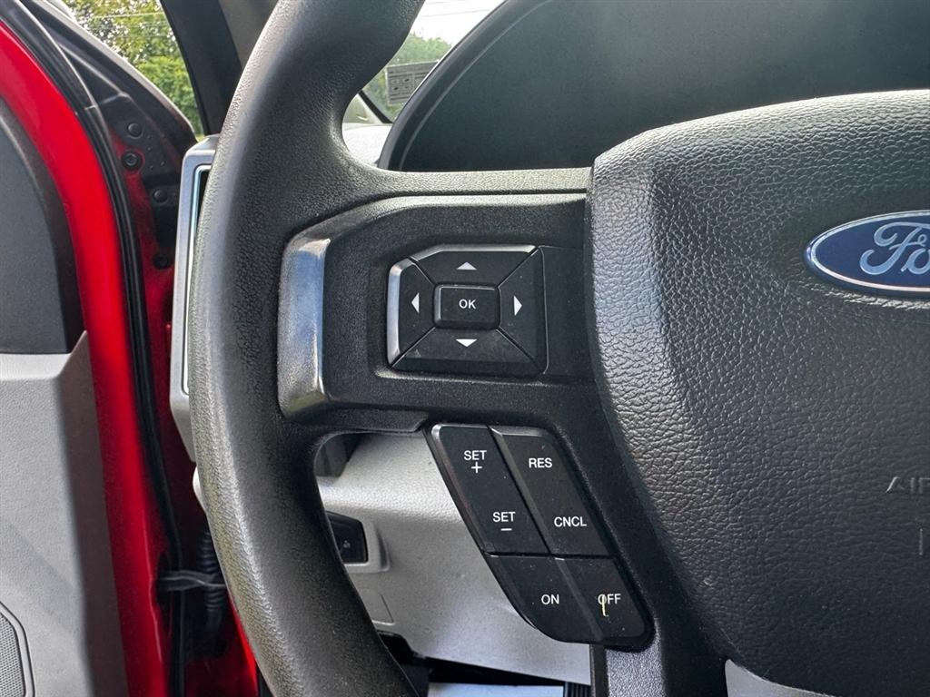 Ford Super Duty F-550 DRW XLT 2WD Reg Cab 205" WB 120" CA 2020