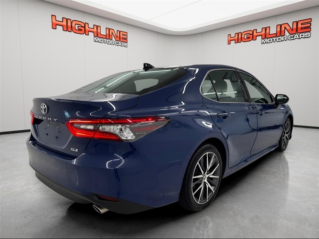 Toyota Camry XLE Auto (Natl) 2023
