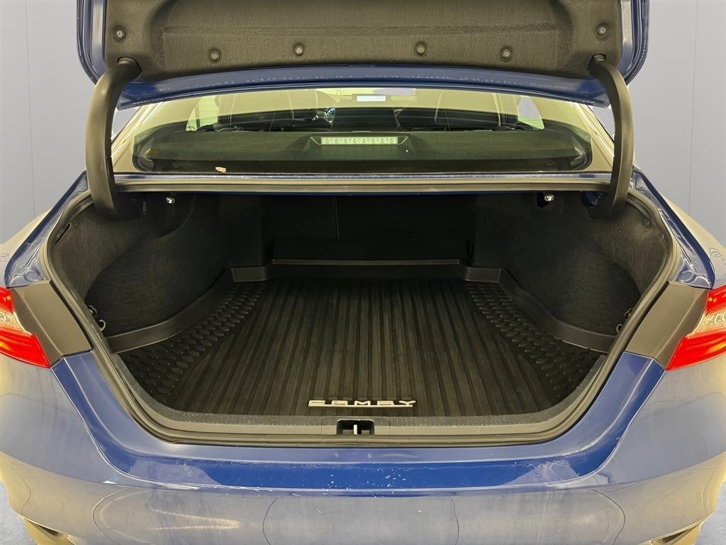 Toyota Camry XLE Auto (Natl) 2023