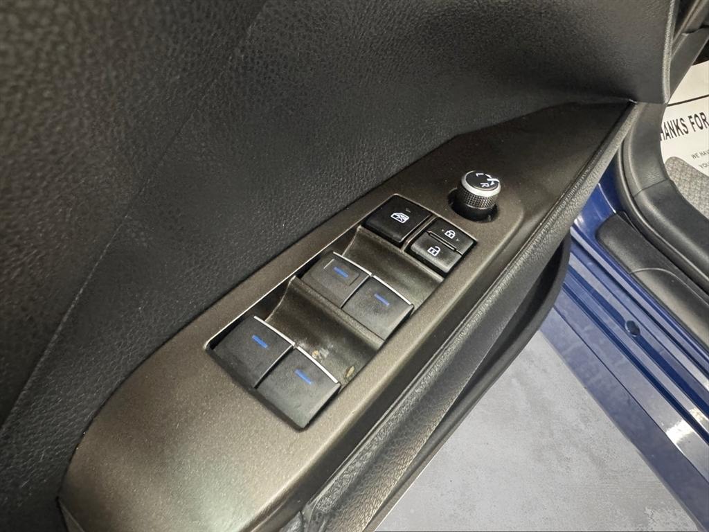 Toyota Camry XLE Auto (Natl) 2023