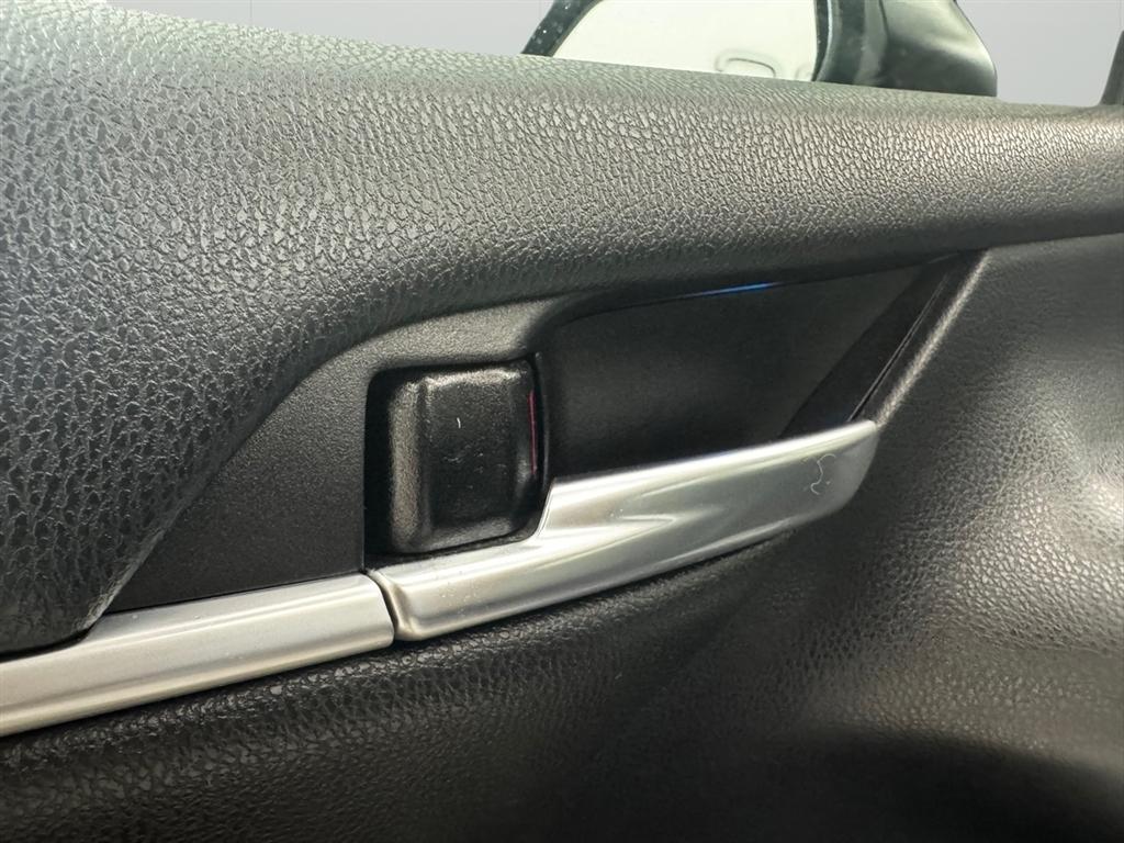 Toyota Camry XLE Auto (Natl) 2023