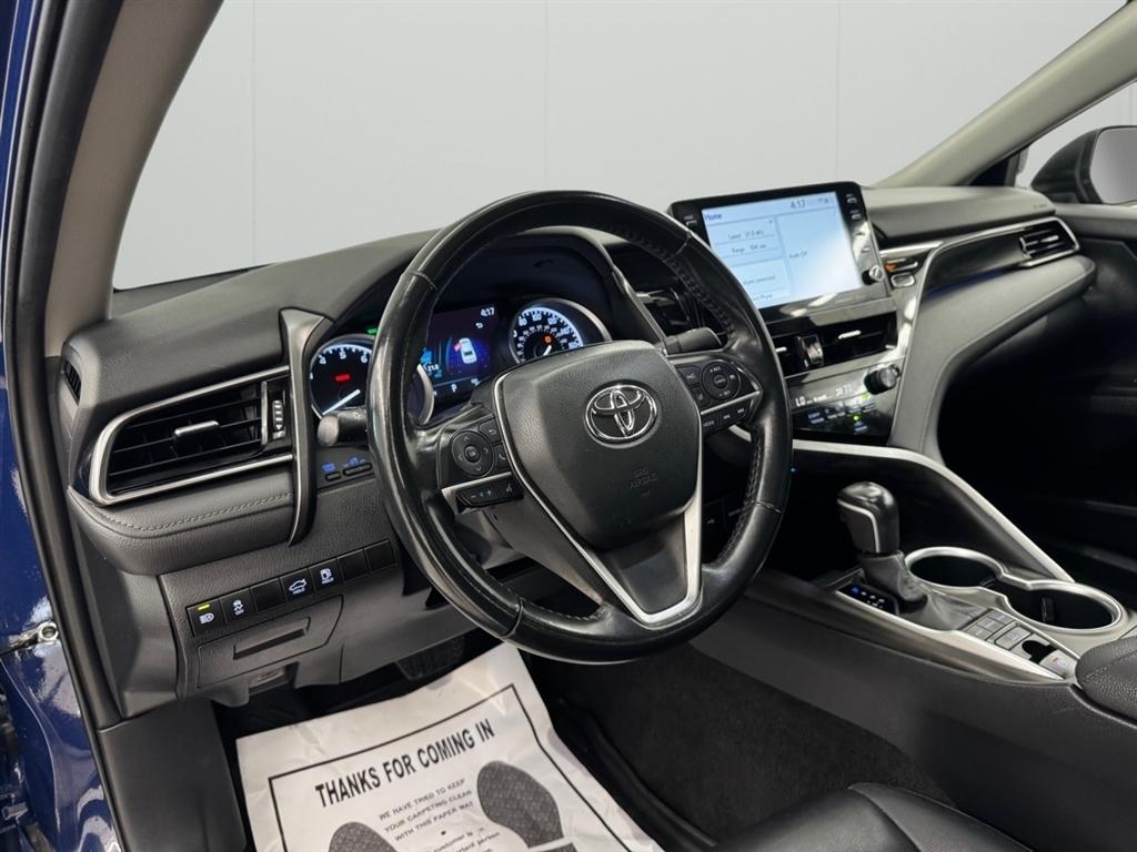 Toyota Camry XLE Auto (Natl) 2023