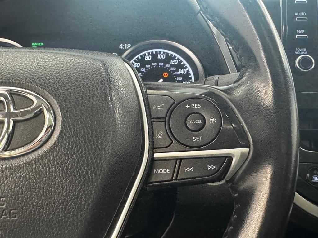Toyota Camry XLE Auto (Natl) 2023