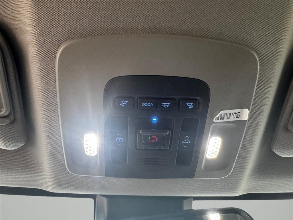 Toyota Camry XLE Auto (Natl) 2023