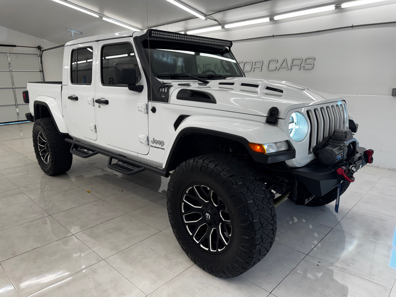 2022 Jeep Gladiator Overland photo 3