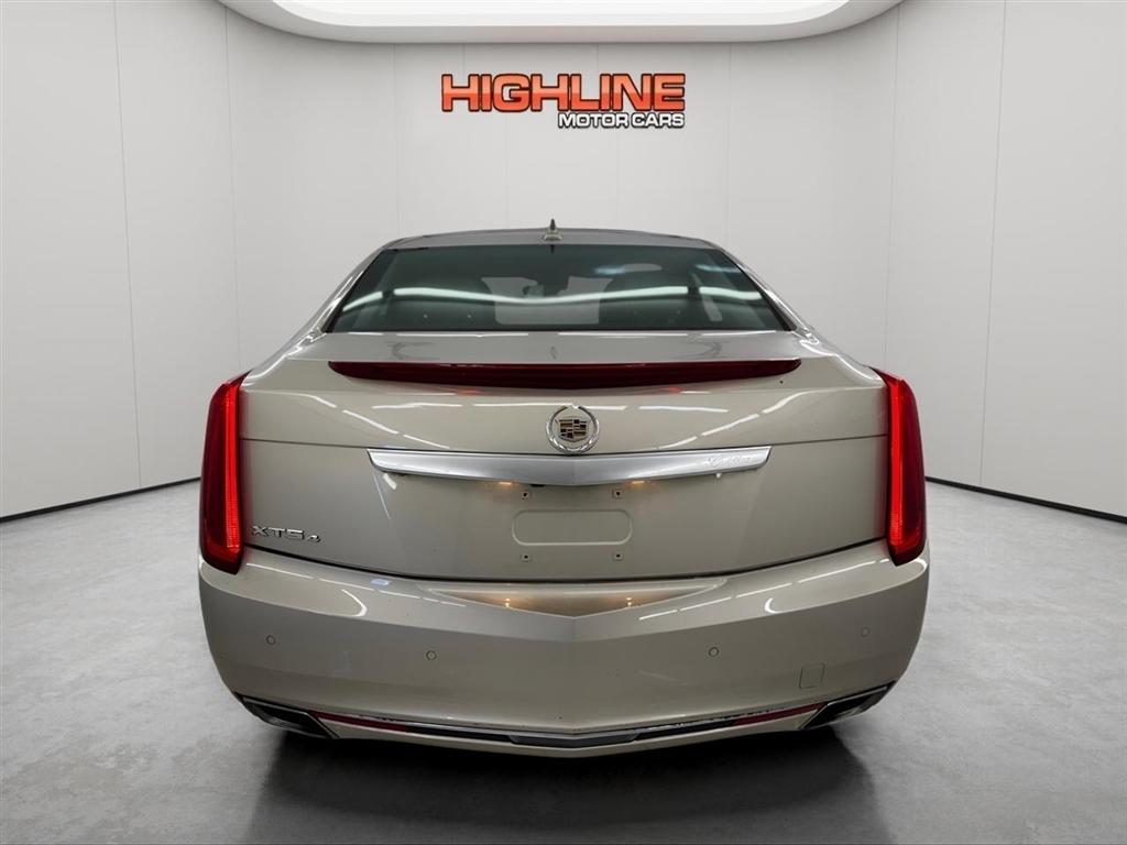 Cadillac XTS 4dr Sdn Premium AWD 2014