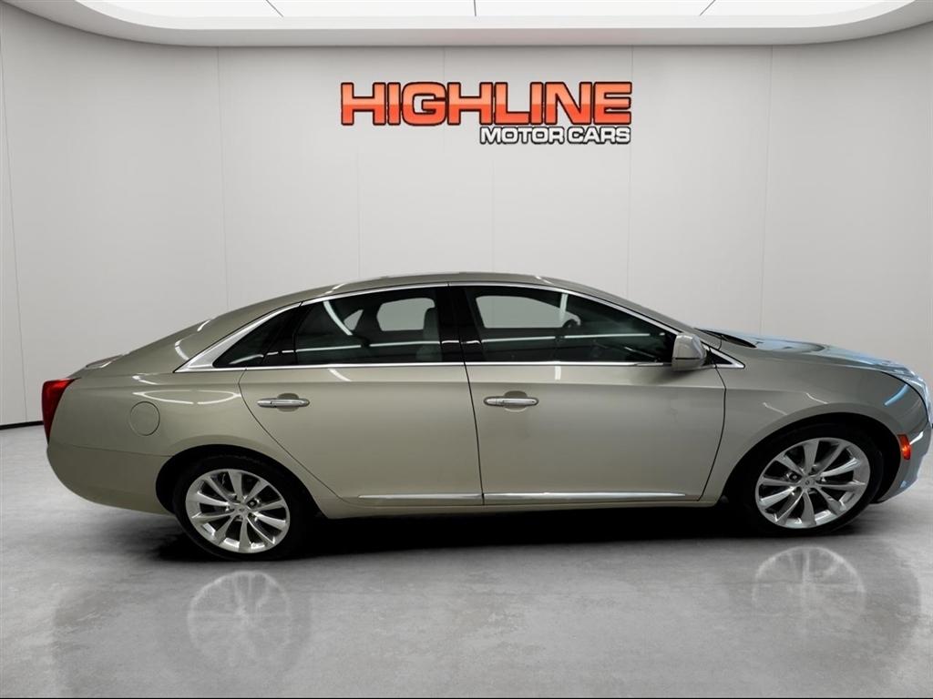 Cadillac XTS 4dr Sdn Premium AWD 2014