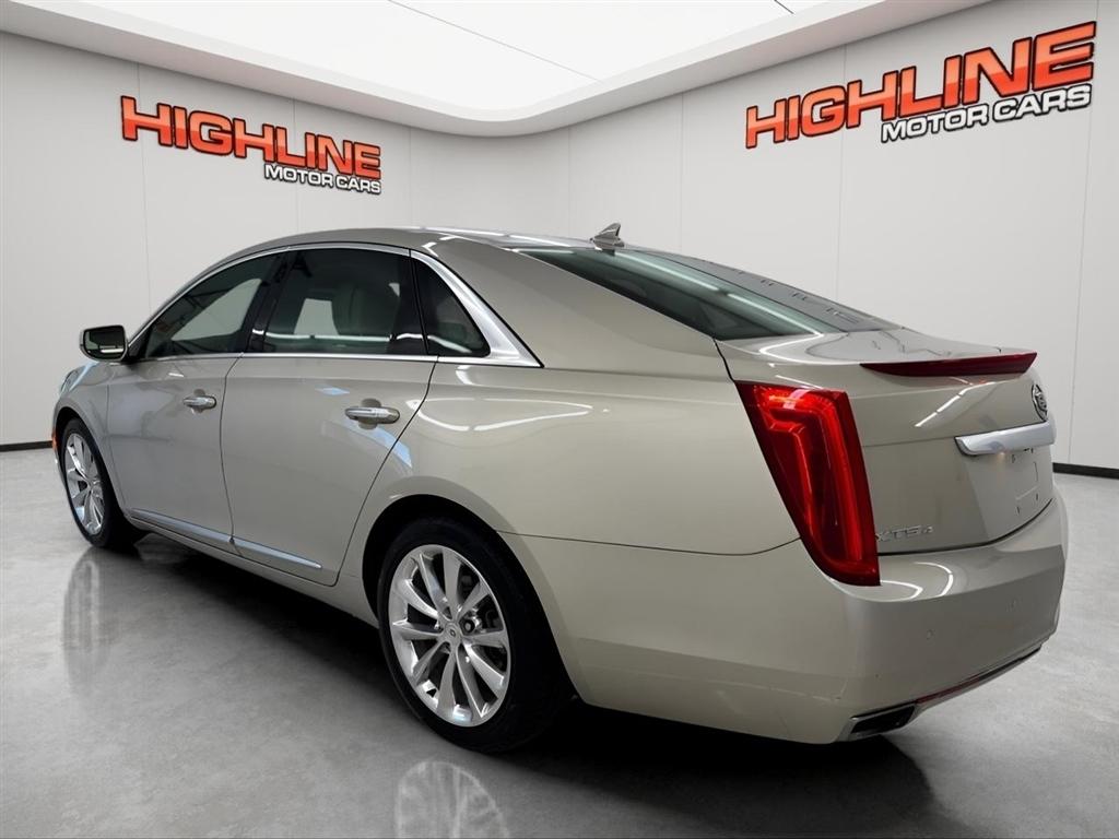 Cadillac XTS 4dr Sdn Premium AWD 2014
