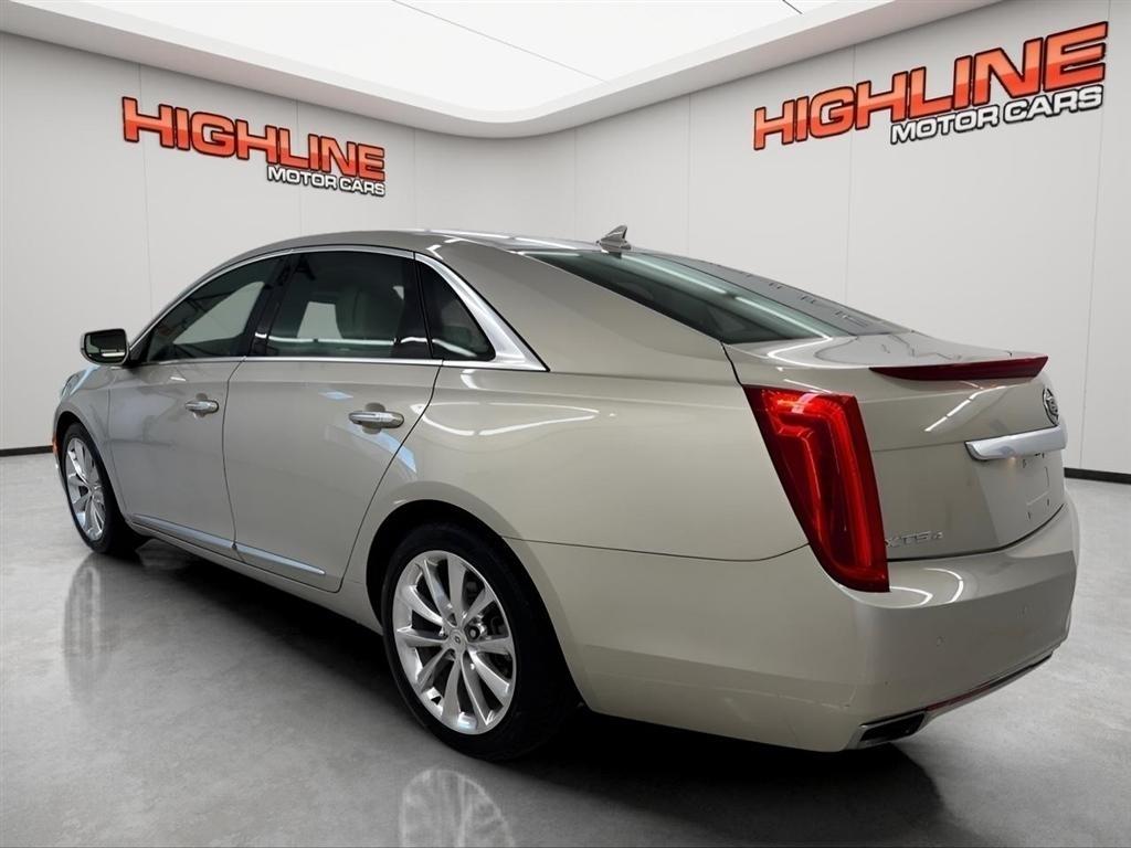 Cadillac XTS 4dr Sdn Premium AWD 2014