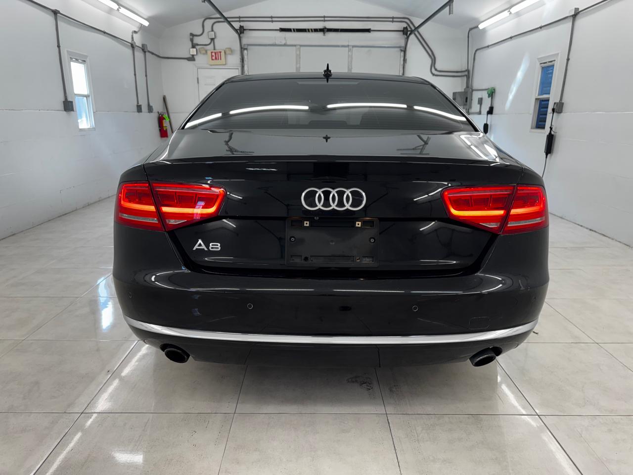 Audi A8 4dr Sdn 3.0T 2014