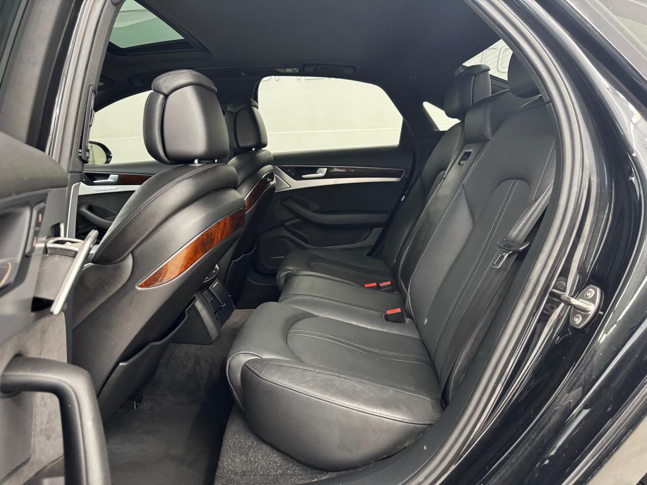 Audi A8 4dr Sdn 3.0T 2014