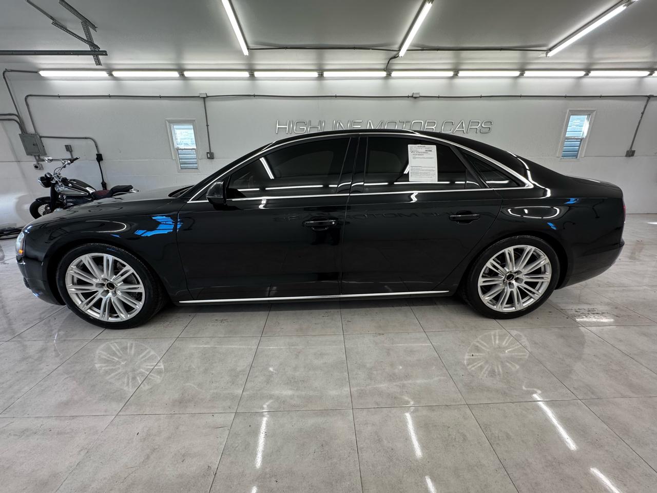 Audi A8 4dr Sdn 3.0T 2014