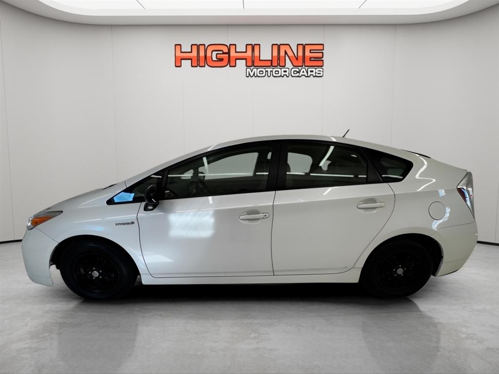 Toyota Prius 5dr HB Three (Natl) 2014