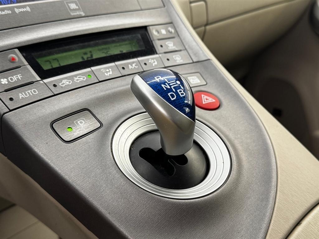 Toyota Prius 5dr HB Three (Natl) 2014