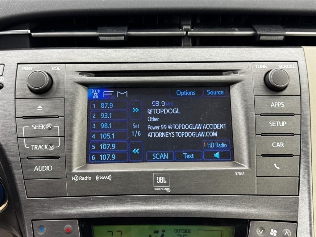 Toyota Prius 5dr HB Three (Natl) 2014