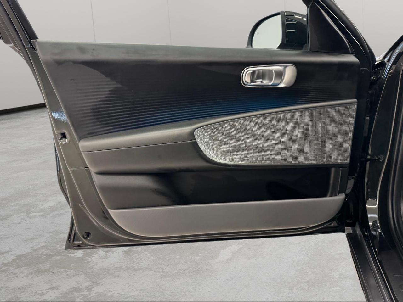 Hyundai Ioniq 6 SEL RWD 2023