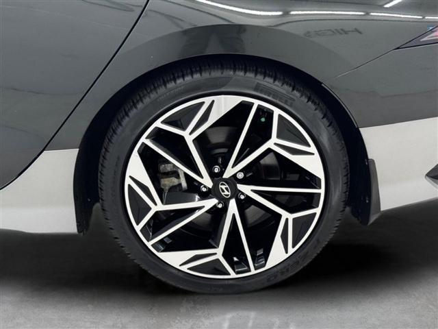 Hyundai Ioniq 6 SEL RWD 2023